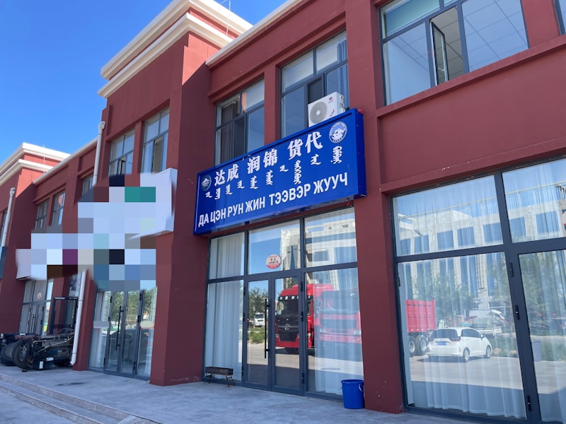无锡专业开锁公司师傅正在开锁